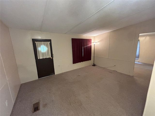 2067 SE 181ST TERRACE, Silver Springs, FL 34488