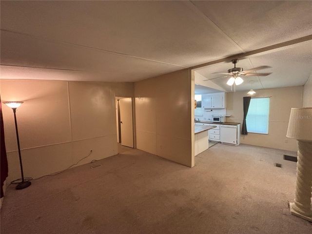 2067 SE 181ST TERRACE, Silver Springs, FL 34488