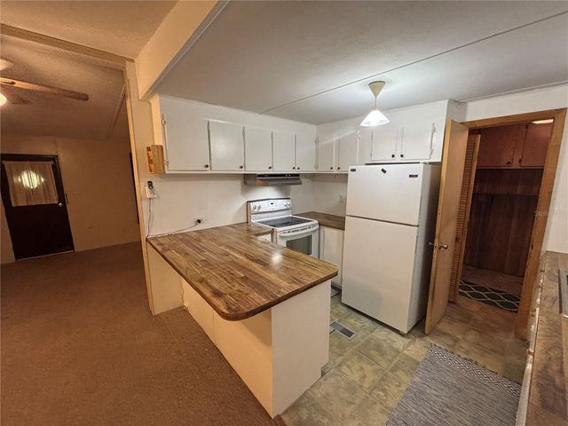 2067 SE 181ST TERRACE, Silver Springs, FL 34488