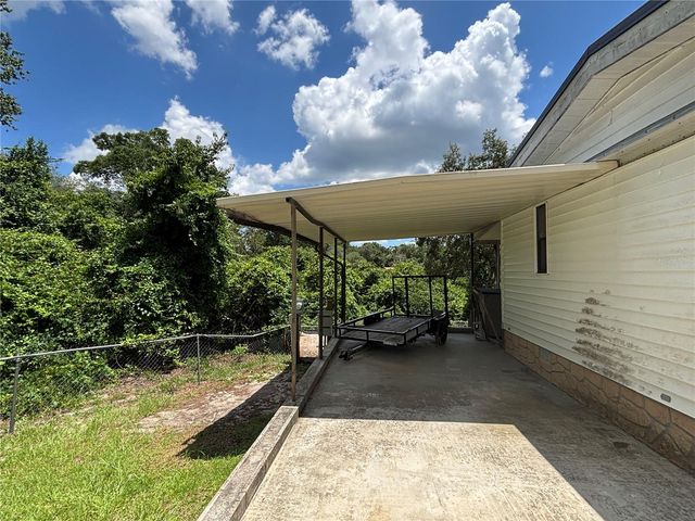 2067 SE 181ST TERRACE, Silver Springs, FL 34488