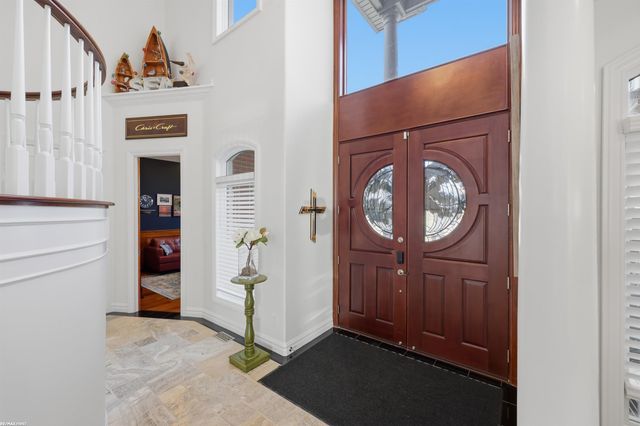 32492 N River Road, Harrison Twp, MI 48045