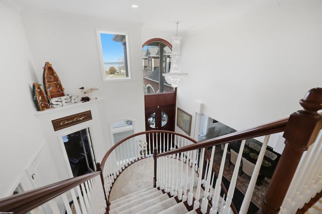 32492 N River Road, Harrison Twp, MI 48045