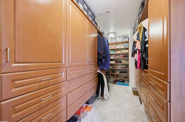 32492 N River Road, Harrison Twp, MI 48045