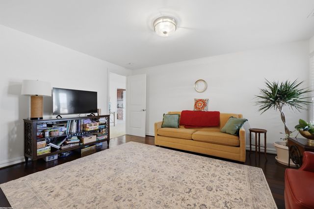 32492 N River Road, Harrison Twp, MI 48045