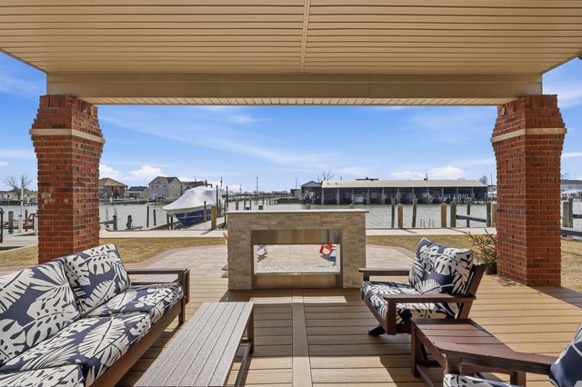 32492 N River Road, Harrison Twp, MI 48045