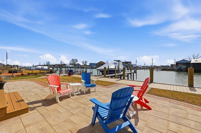 32492 N River Road, Harrison Twp, MI 48045