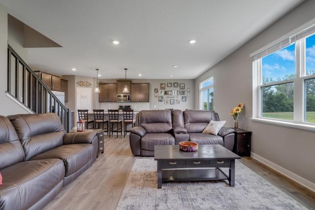 3064 Sunflower Way NW, Prior Lake, MN 55352