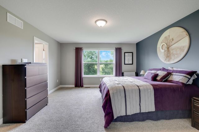 3064 Sunflower Way NW, Prior Lake, MN 55352