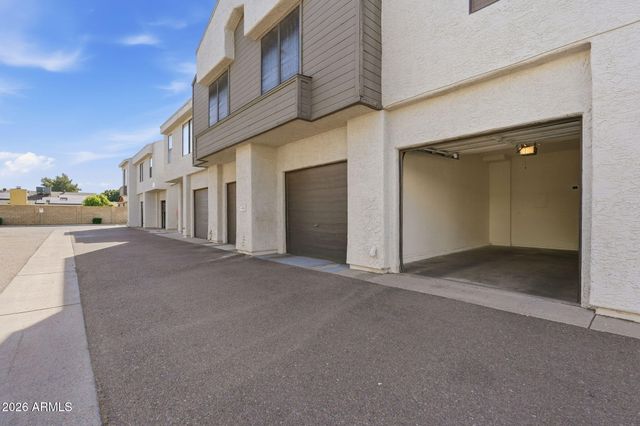 9209 N 59TH Avenue 205, Glendale, AZ 85302