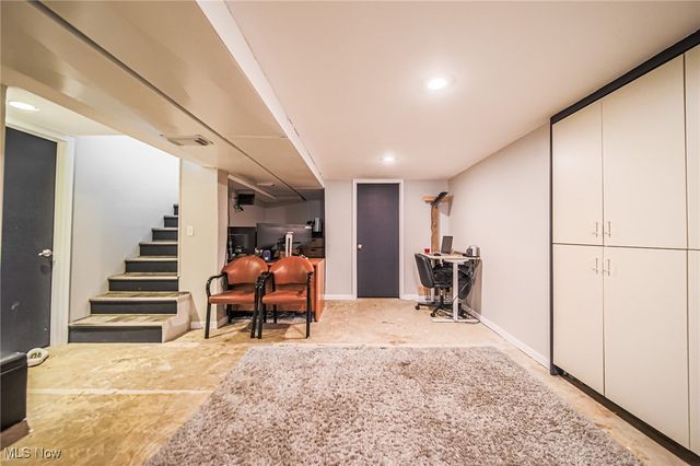 327 Briarhill Street, Rittman, OH 44270