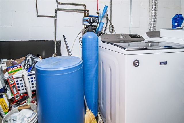 327 Briarhill Street, Rittman, OH 44270