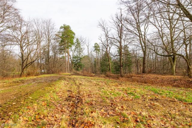 327 Briarhill Street, Rittman, OH 44270