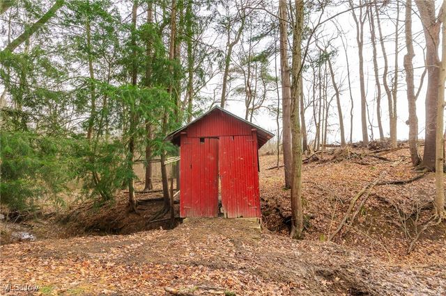 327 Briarhill Street, Rittman, OH 44270