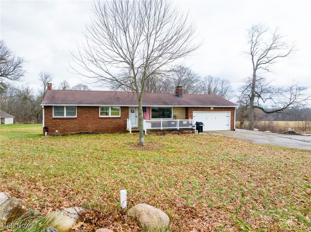 327 Briarhill Street, Rittman, OH 44270