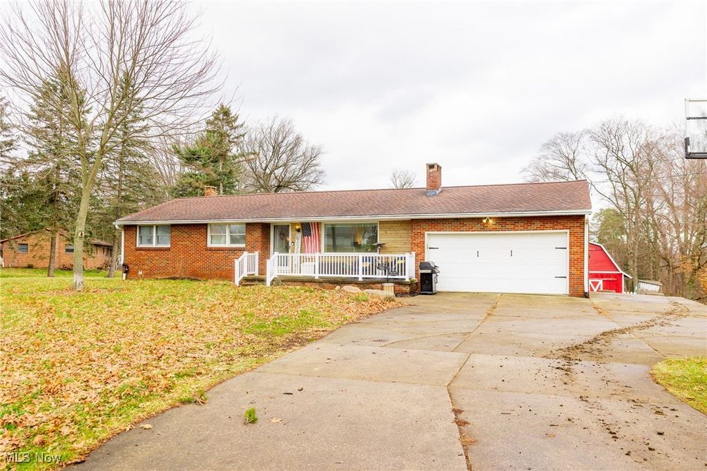 327 Briarhill Street, Rittman, OH 44270