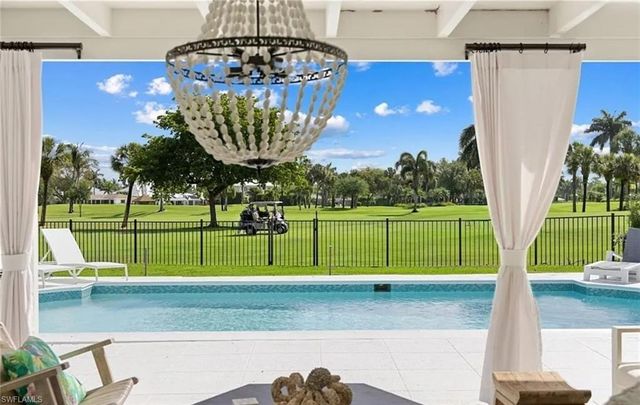 2728 Crayton RD, Naples, FL 34103