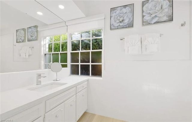 2728 Crayton RD, Naples, FL 34103