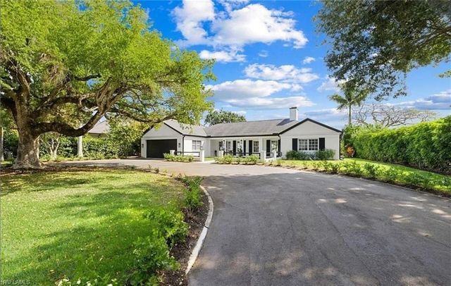 2728 Crayton RD, Naples, FL 34103