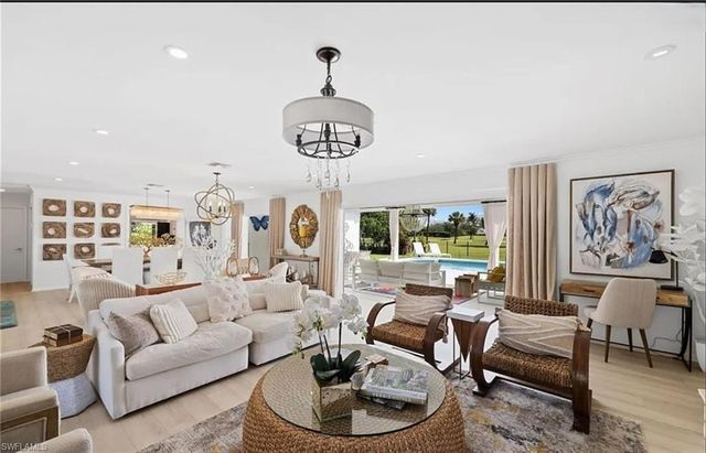 2728 Crayton RD, Naples, FL 34103