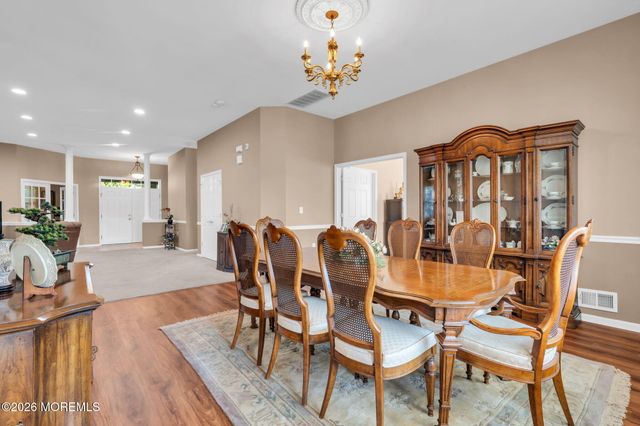 1 Turnberry Place, Jackson, NJ 08527