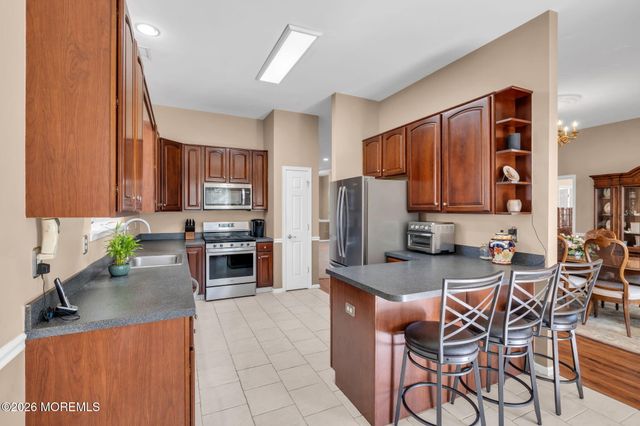 1 Turnberry Place, Jackson, NJ 08527