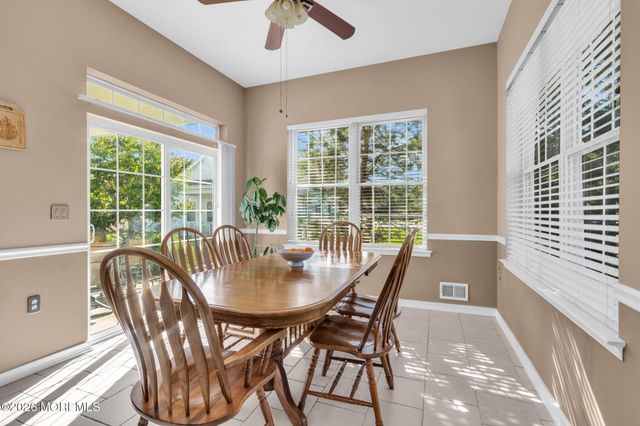 1 Turnberry Place, Jackson, NJ 08527