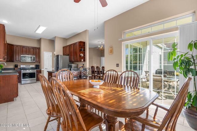1 Turnberry Place, Jackson, NJ 08527