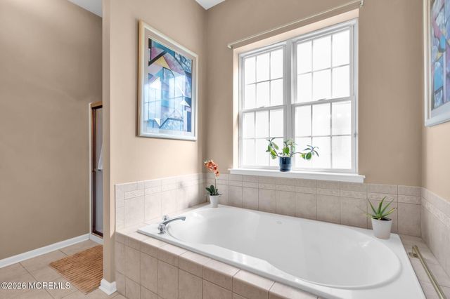 1 Turnberry Place, Jackson, NJ 08527