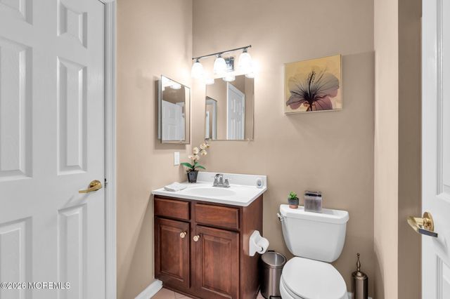 1 Turnberry Place, Jackson, NJ 08527