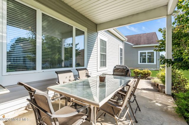 1 Turnberry Place, Jackson, NJ 08527
