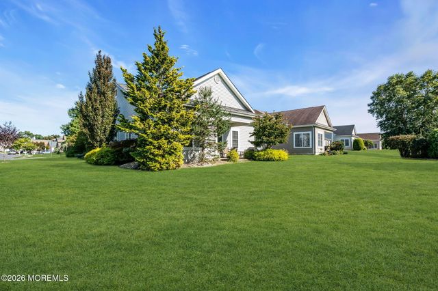 1 Turnberry Place, Jackson, NJ 08527