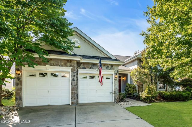 1 Turnberry Place, Jackson, NJ 08527