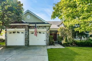 1 Turnberry Place, Jackson, NJ 08527