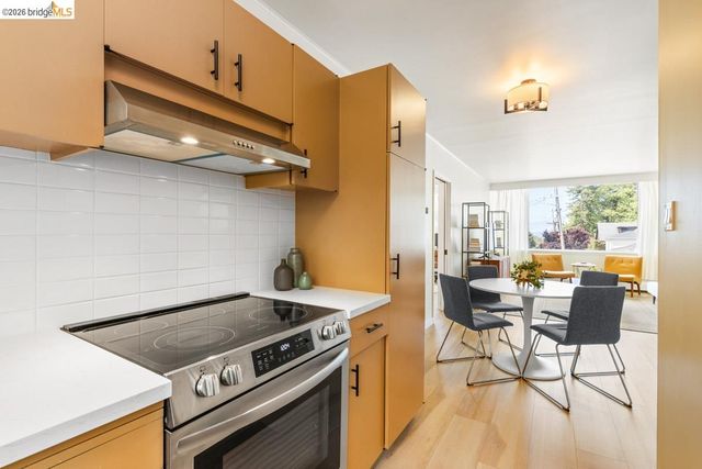 2601 College Ave 108, Berkeley, CA 94704