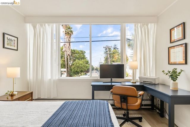 2601 College Ave 108, Berkeley, CA 94704