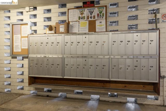 2601 College Ave 108, Berkeley, CA 94704