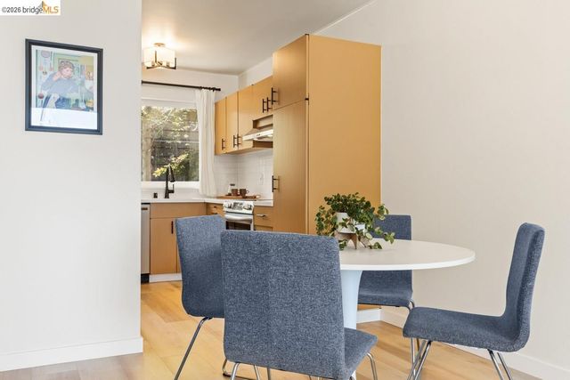 2601 College Ave 108, Berkeley, CA 94704