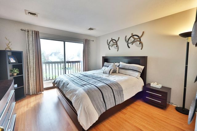 322 Knapps Highway 322, Fairfield, CT 06825