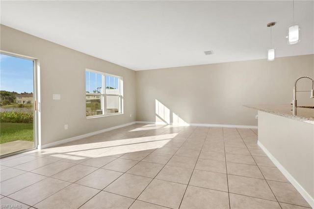 15061 Caspian Tern CT # 102, North Fort Myers, FL 33917