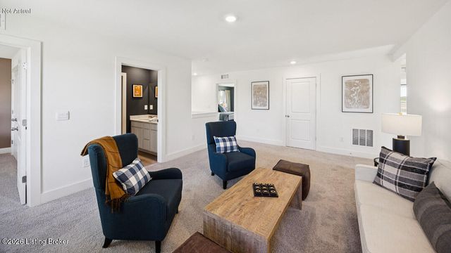 8105 Cedar Pointe Dr, Louisville, KY 40229