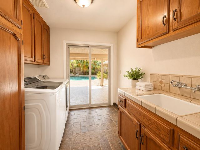 627 E Utah Avenue, Fresno, CA 93720