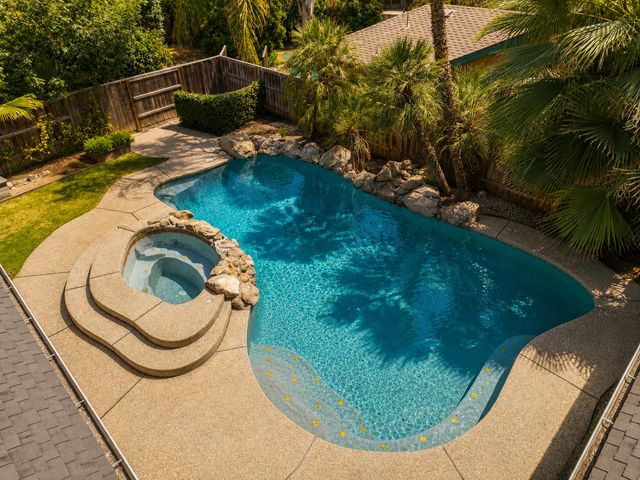 627 E Utah Avenue, Fresno, CA 93720
