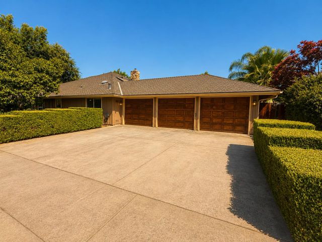 627 E Utah Avenue, Fresno, CA 93720