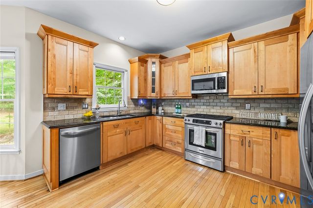 5407 Meadow Chase Rd, Midlothian, VA 23112