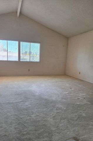 4456 Stollwood Dr, Carmichael, CA 95608