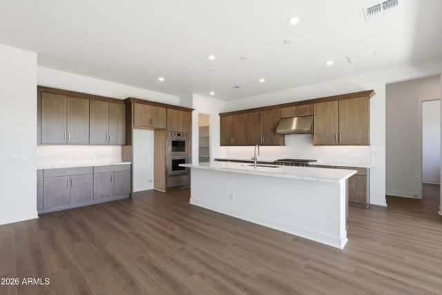 17789 W CRAWFORDSVILLE Drive, Surprise, AZ 85388