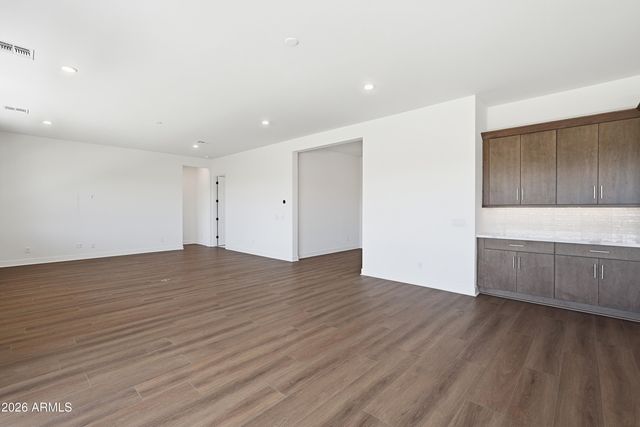 17789 W CRAWFORDSVILLE Drive, Surprise, AZ 85388