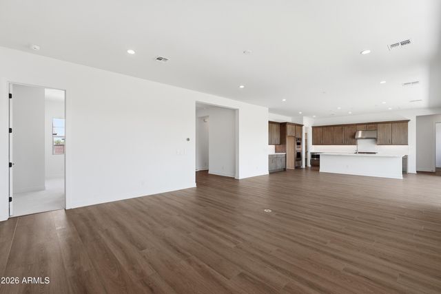 17789 W CRAWFORDSVILLE Drive, Surprise, AZ 85388