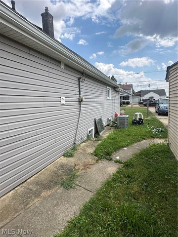 6306 Flowerdale Avenue, Cleveland, OH 44144