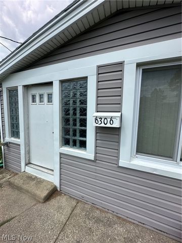 6306 Flowerdale Avenue, Cleveland, OH 44144